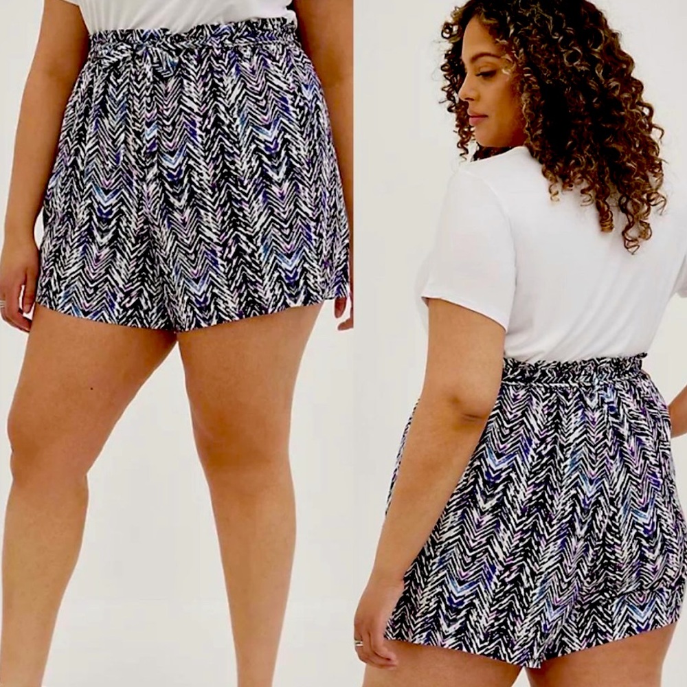 5 Inch Pull-On Stretch Challis Mid-Rise Tie-Front Paperbag Waist Short